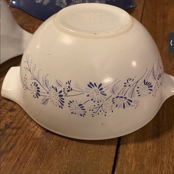 Sold Vintage 1980’s set PYREX colonial mist nesting bowls - Picture 8 of 12